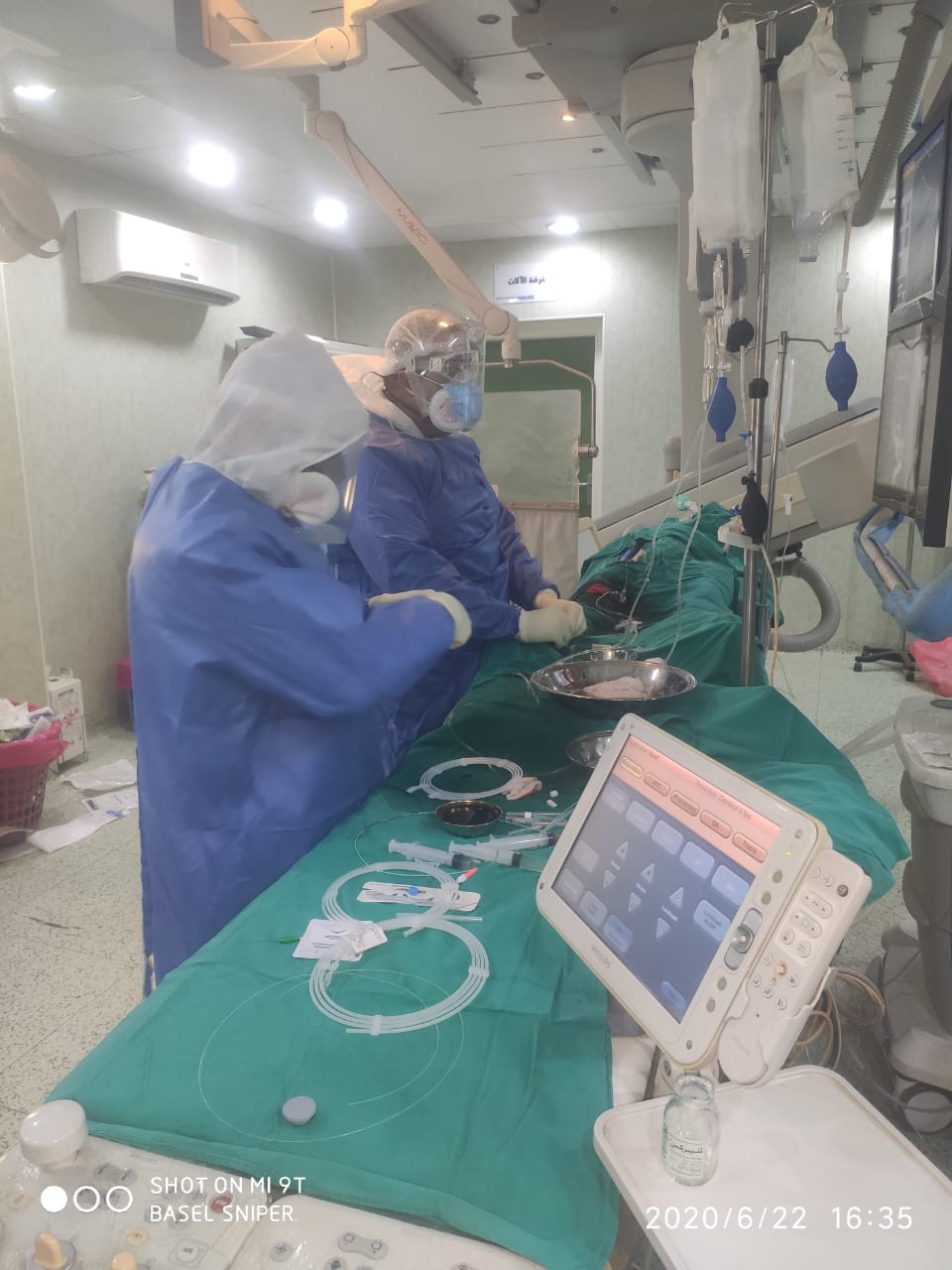 إجراء قسطرة مخية لمريضة كورونا بمستشفى المطرية التعليمى