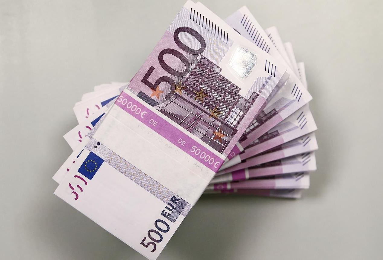 سعر اليورو مقابل الجنيه