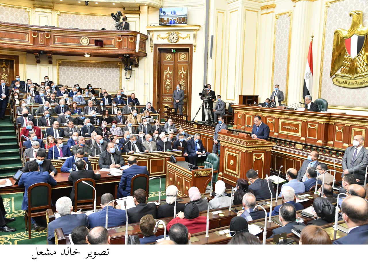 رئيس الوزراء خلال إلقاء كلمته بالبرلمان