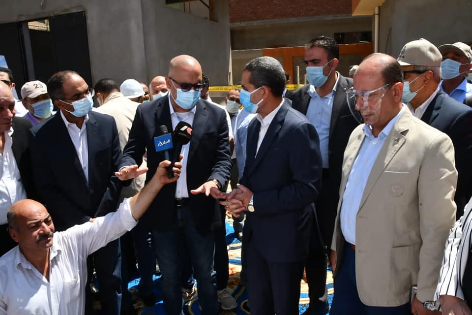 وزير الإسكان ومحافظ الغربية يتفقدان الموقف التنفيذي لمشروعات حياة كريمة