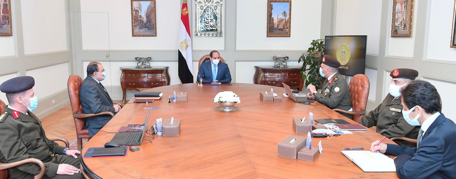 السيسي خلال الاجتماع