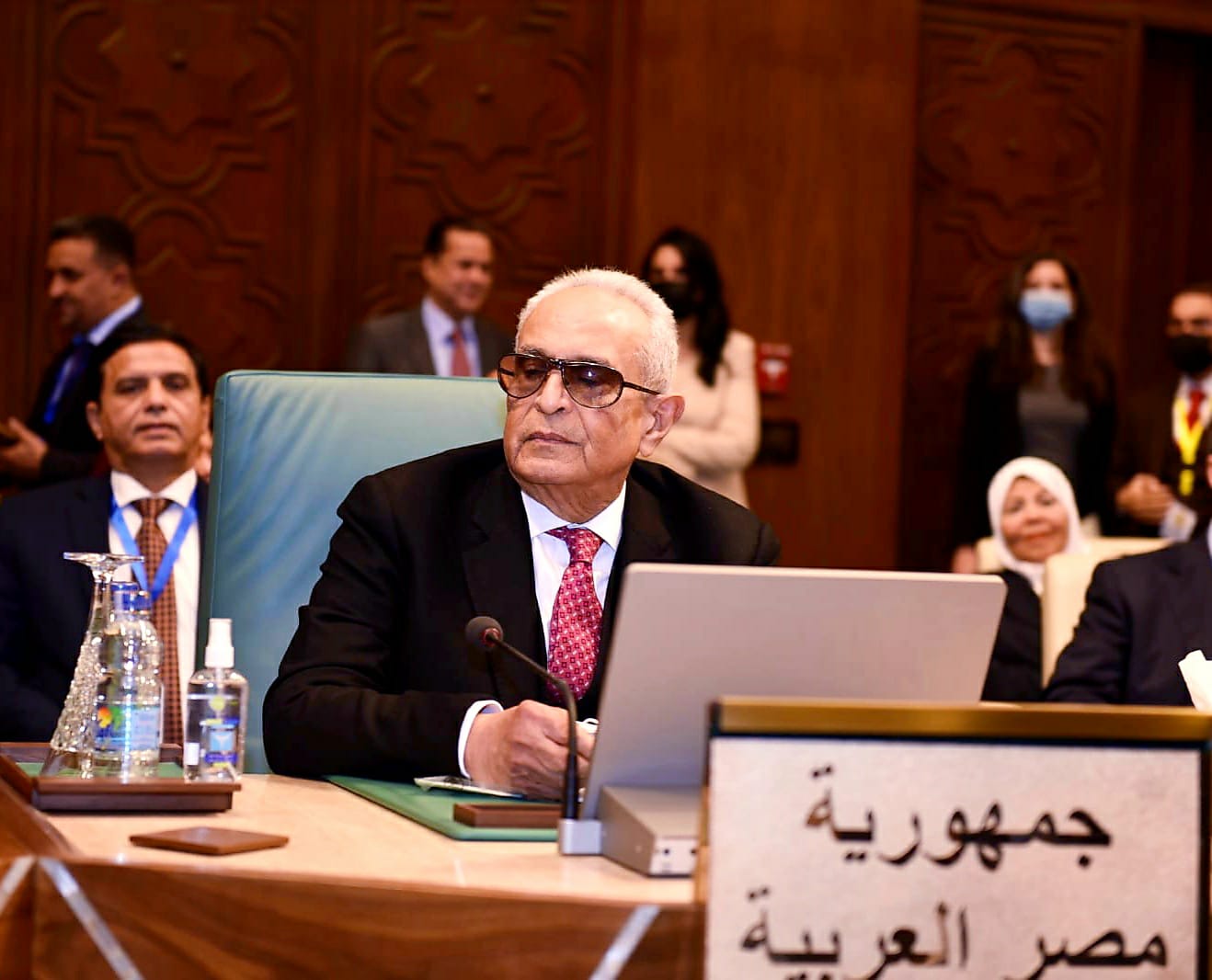 بهاء الدين أبو شقة