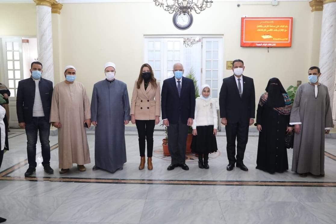 الطفلة شيرين