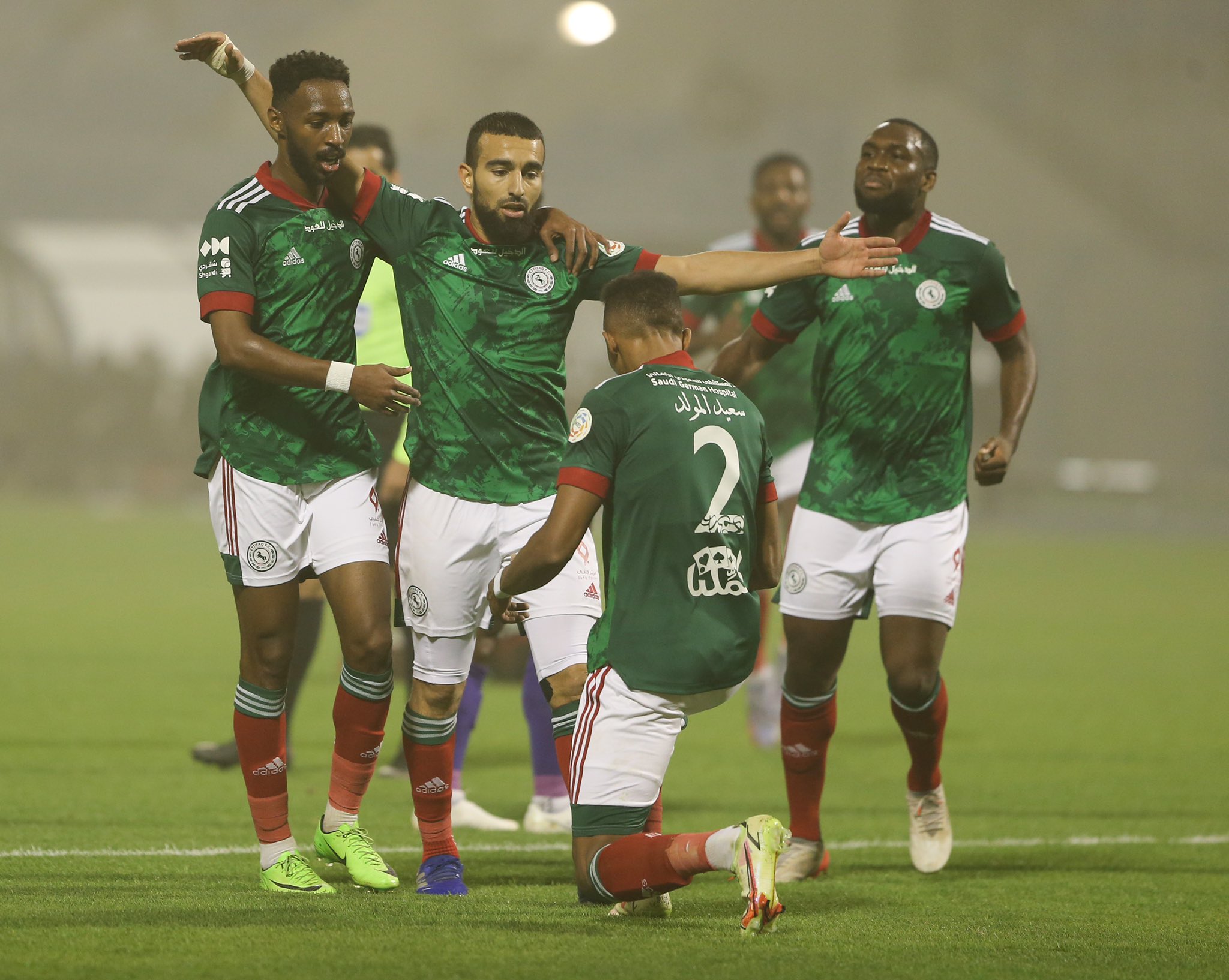 الاتفاق يخطف فوز ثمين أمام الأهلي بهدف في الدوري السعودي 2