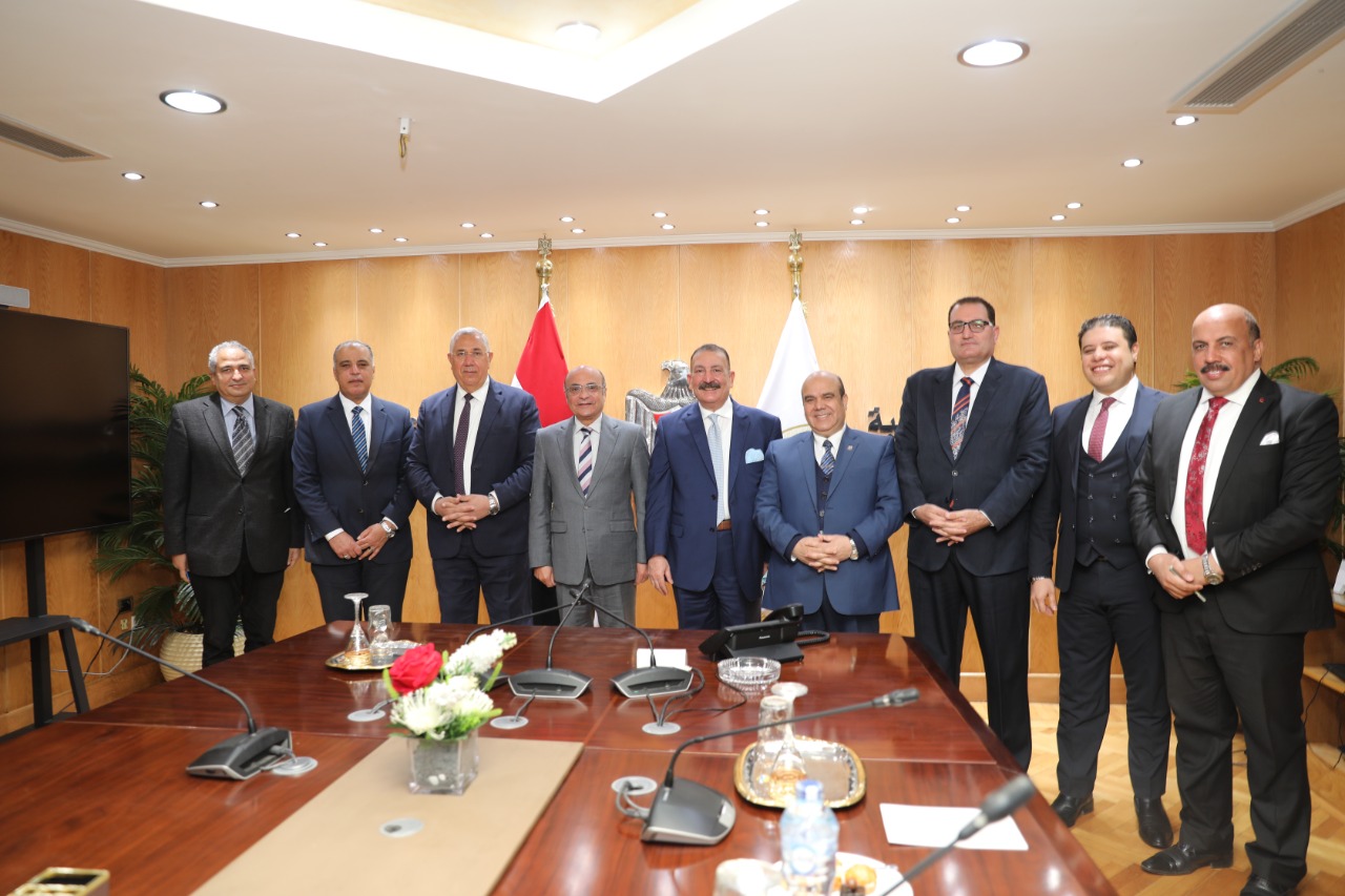 وزير العدل ووزير الزراعة
