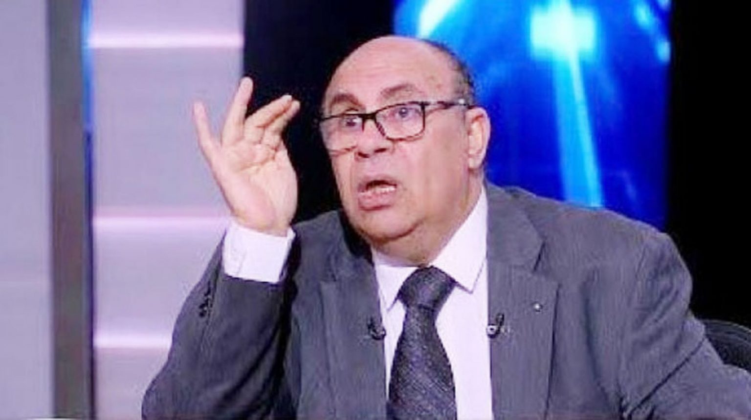 الشيخ مبروك عطية