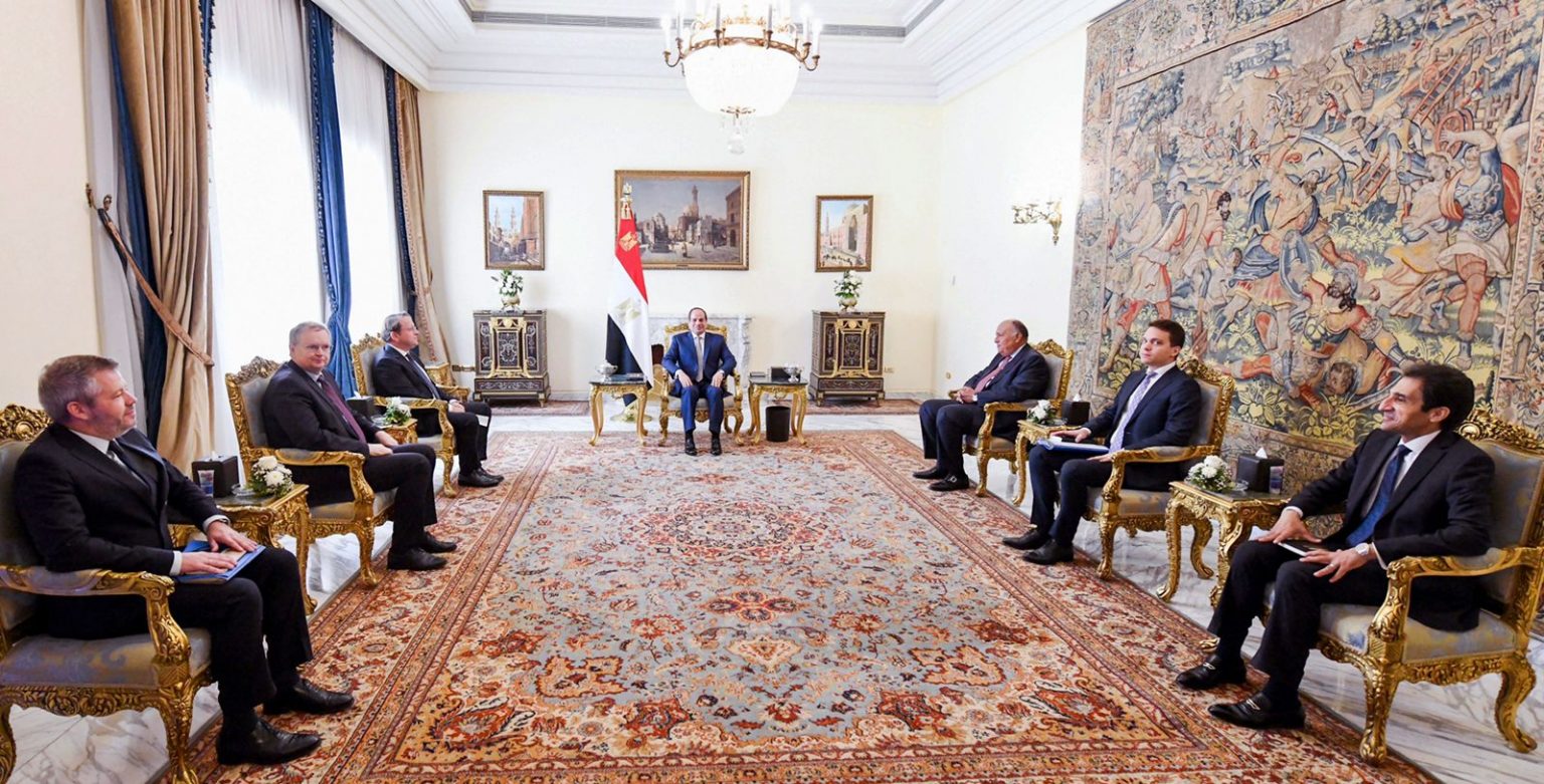 لقاء الرئيس السيسي والمفوض الأوروبي