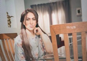 الفنانة البحرينية وفاء مكي