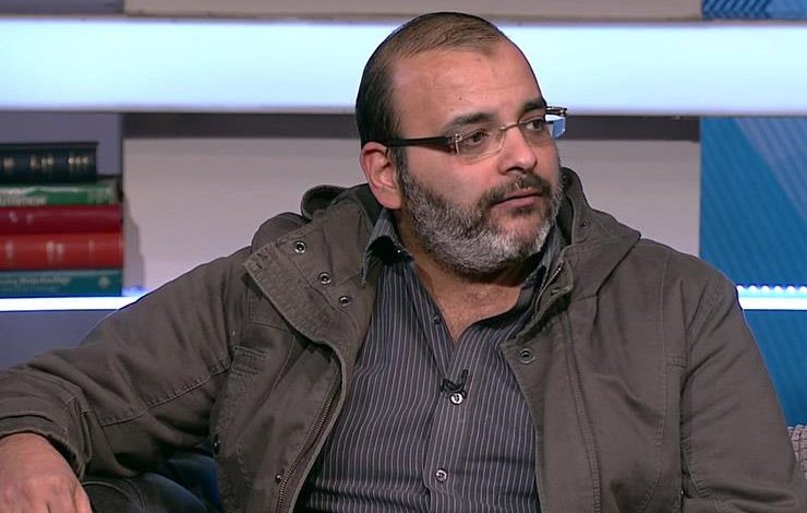 أيمن بهجت قمر