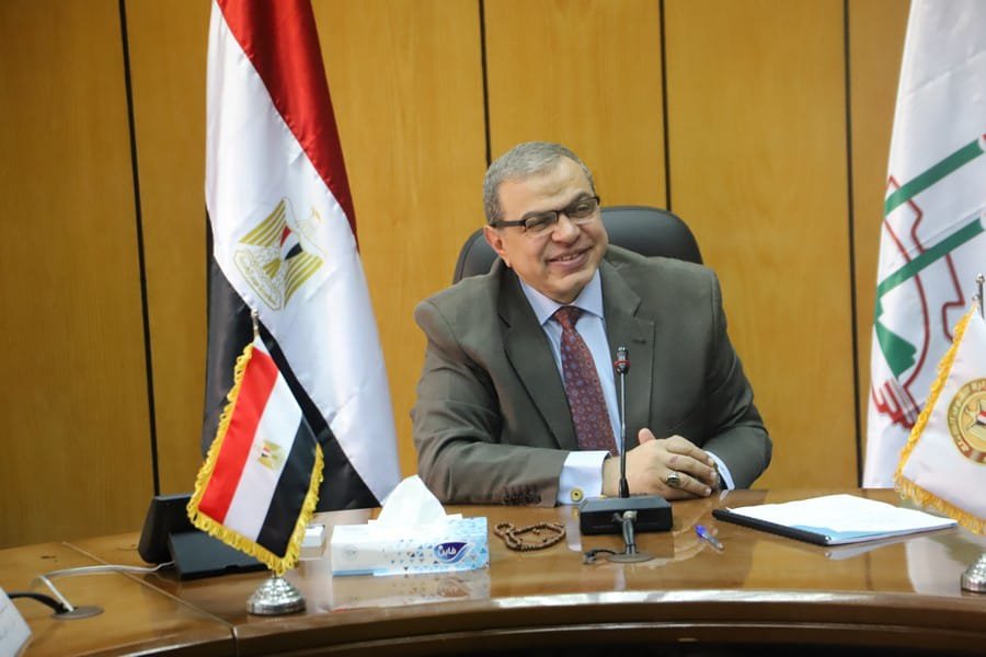 وزير القوى العاملة