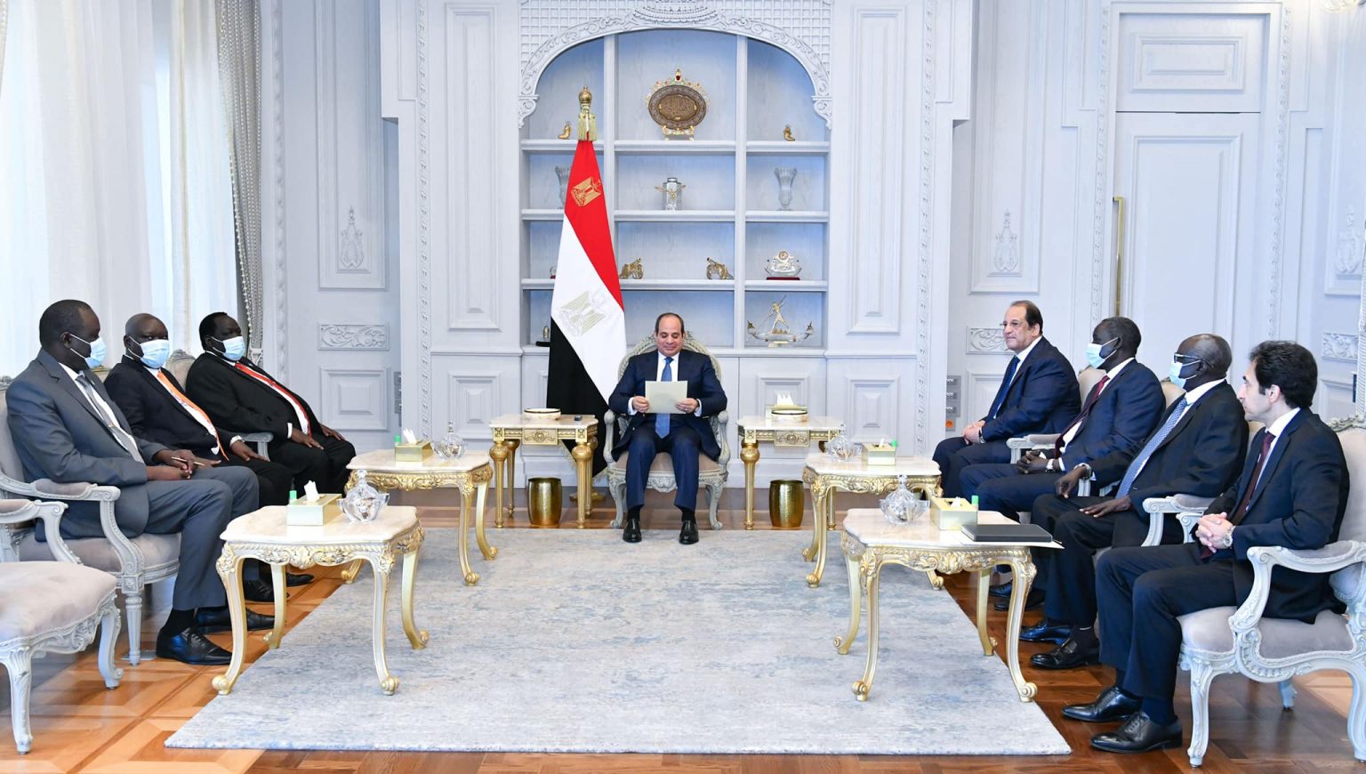 الرئيس السيسي يتلقى رسالة من نظيره بجنوب السوادن