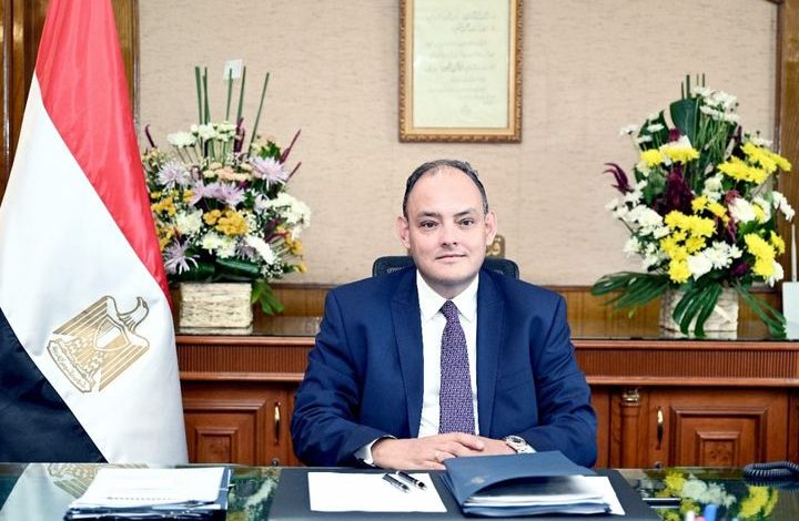 وزير التجارة والصناعة