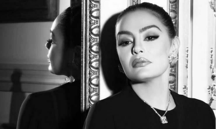 الفنانة شريهان