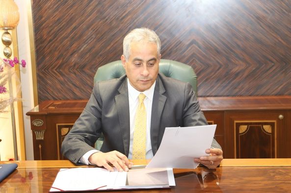 وزير القوى العاملة