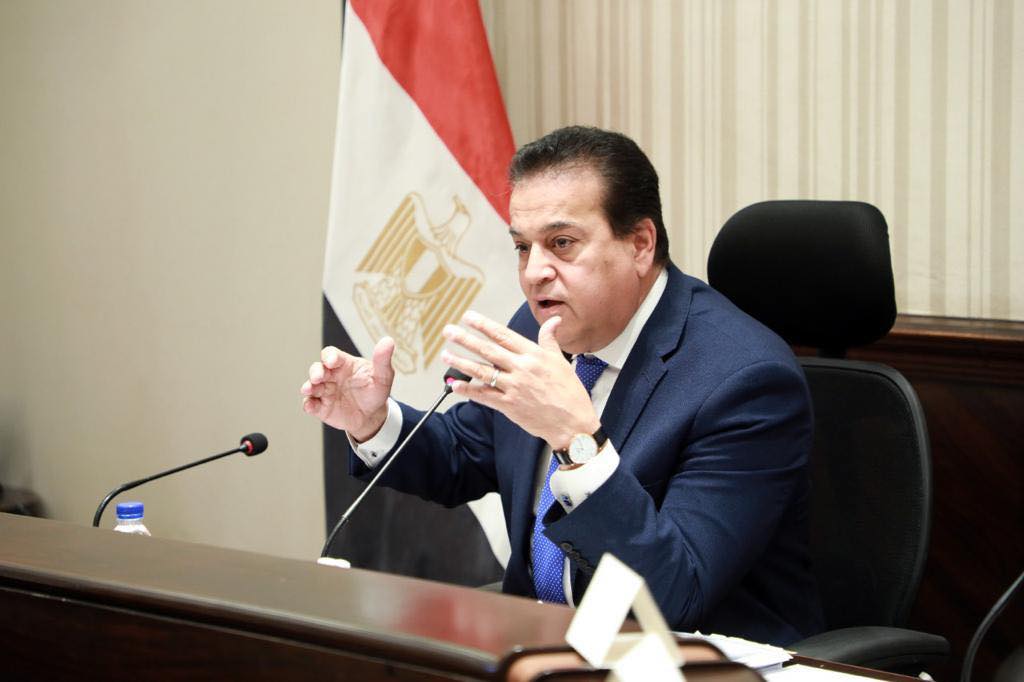 وزير الصحة خلال اللقاء