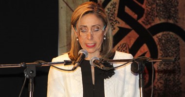 وزيرة الثقافة