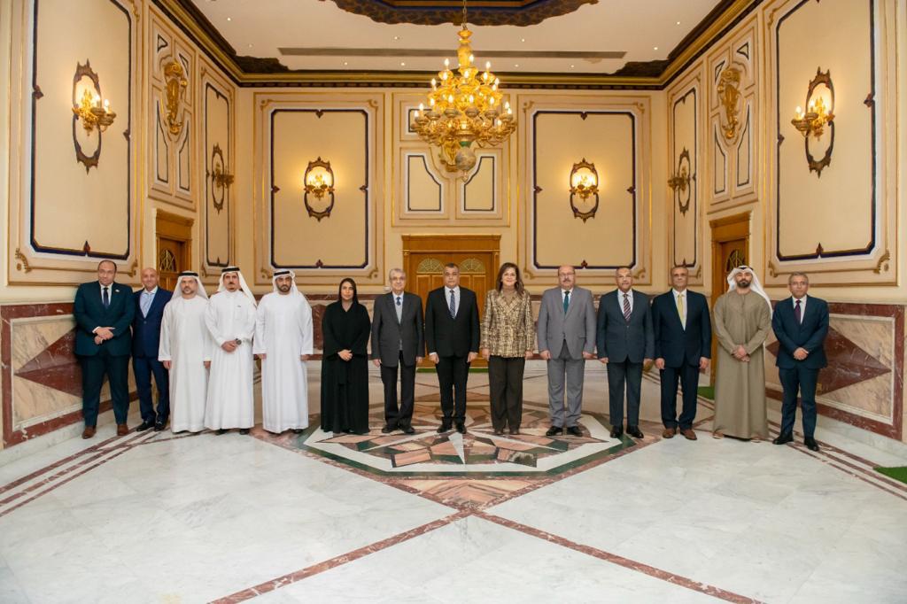 وزراء الإنتاج الحربي والكهرباء والتخطيط ومجموعة دوكاب الإماراتية 
