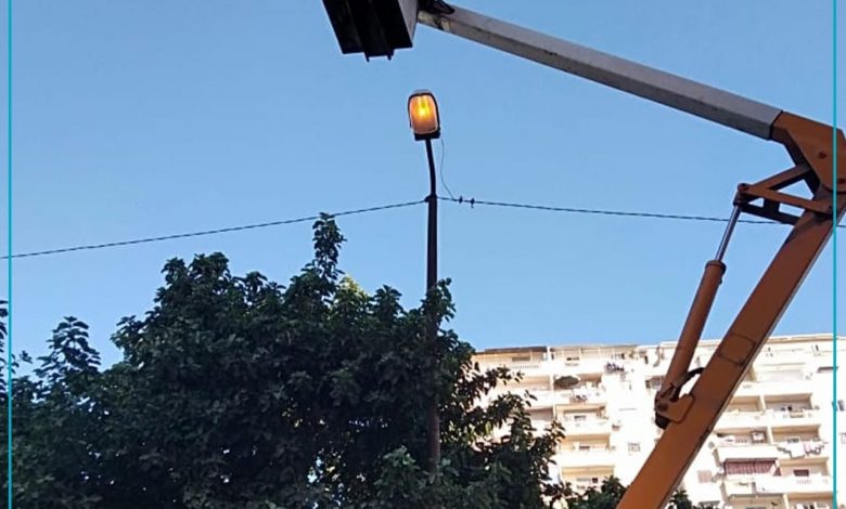 جانب من جهود رفع كفاءة الإضاءة العامة