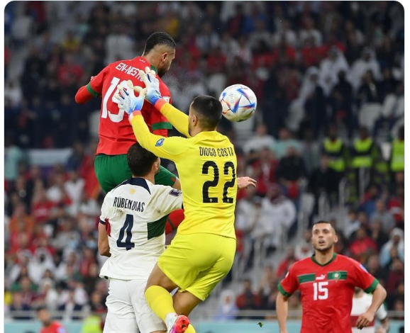 عمرو دياب يعلق على فوز المغرب