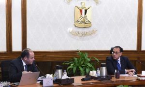 رئيس الوزراء يستعرض ملامح الاستراتيجية الوطنية للتنمية الصناعية