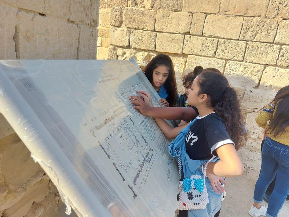 الانتهاء من تركيب اللوحات الإرشادية والمعلوماتية بموقع أبو مينا الأثري