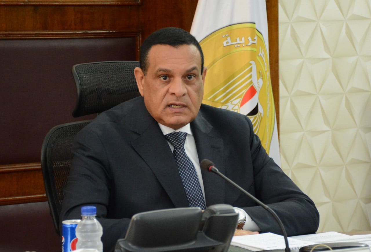 وزير التنمية المحلية إنجازات برنامج التنمية المحلية بصعيد مصر