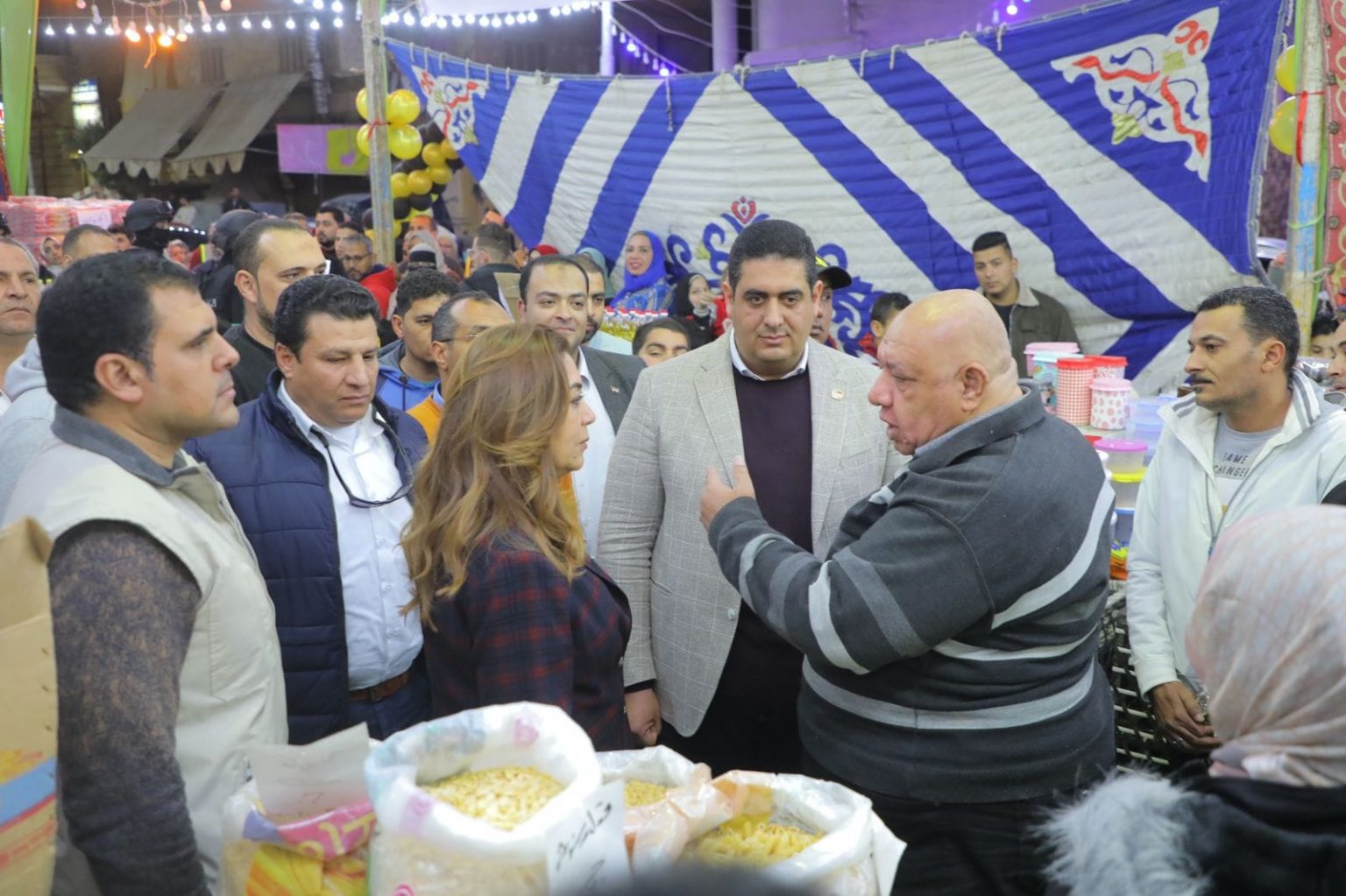 محافظ دمياط تفتتح معرض السلع الأساسية أهلا رمضان.. صور