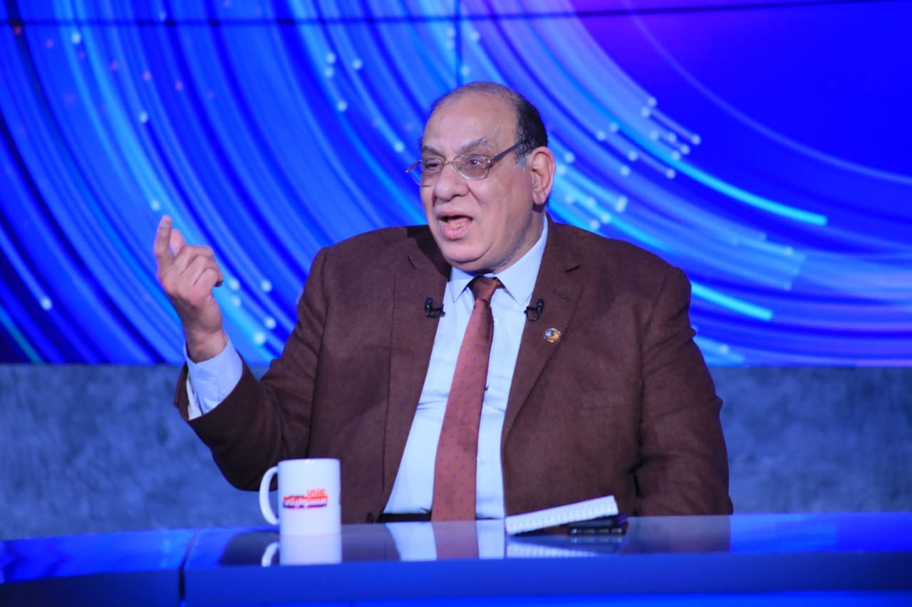 الدكتور طلعت عبدالقوي