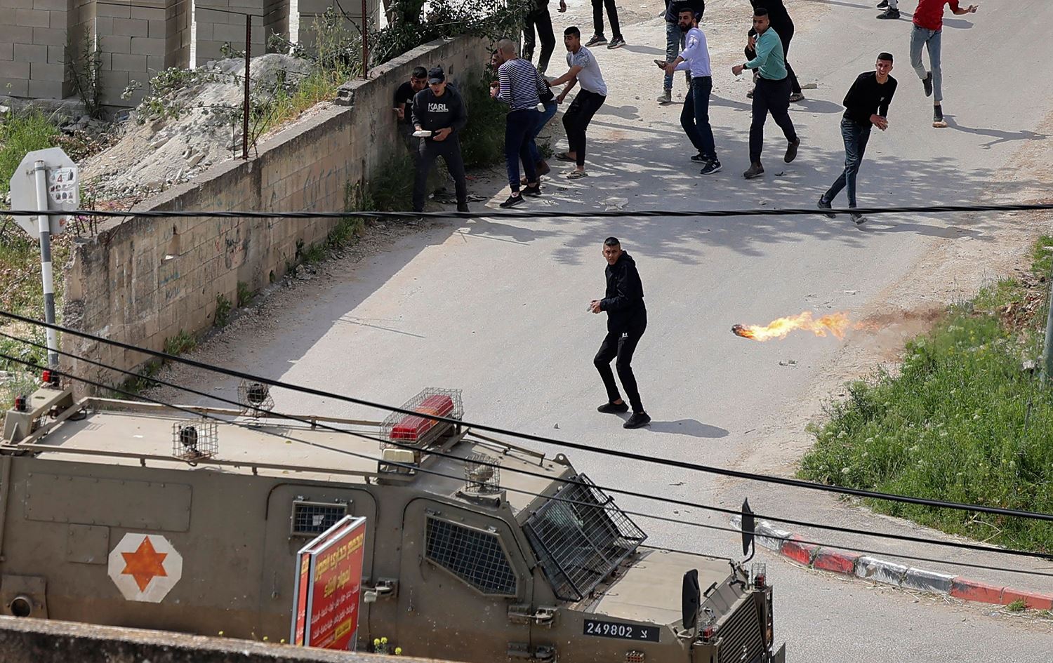 استشهاد 9 فلسطينيين في عملية للجيش الاسرائيلي بجنين