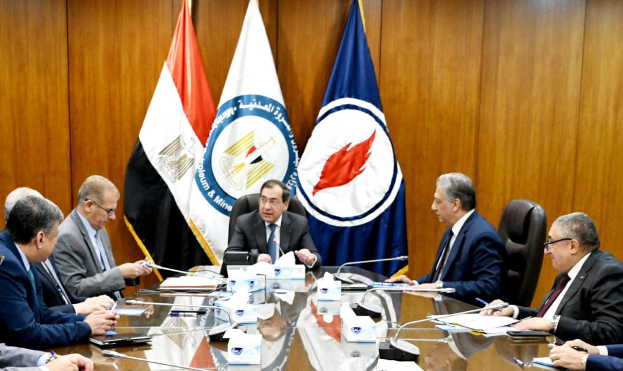 وزير البترول