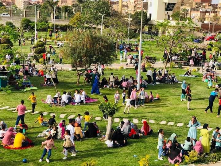 25 ألف زائر يحتفلون بالعيد في حدائق الري بالقناطر الخيرية