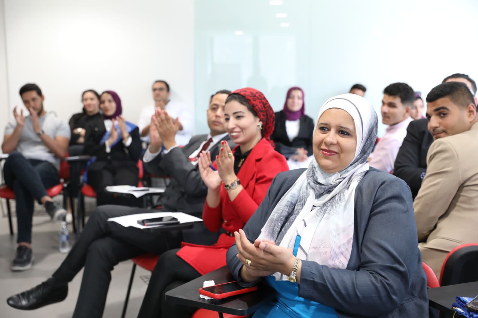 برنامج تدريبي لطلاب الجامعات