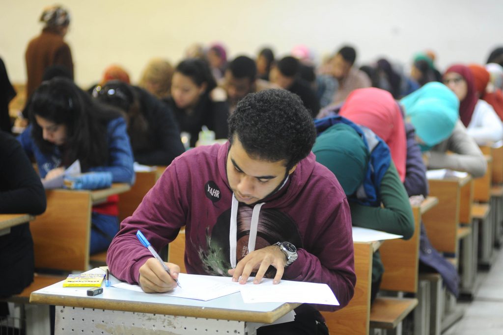 امتحانات الطلاب