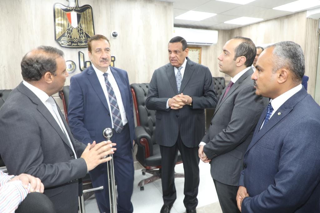 جانب من زيارة وزير التنمية المحلية إلى محافظة المنوفية