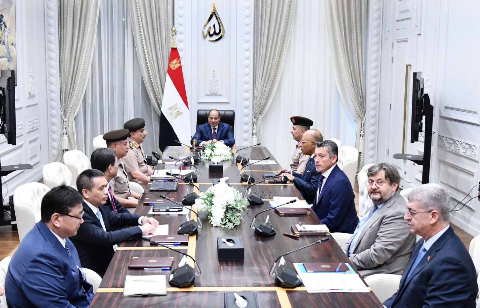 الرئيس السيسي خلال اللقاء