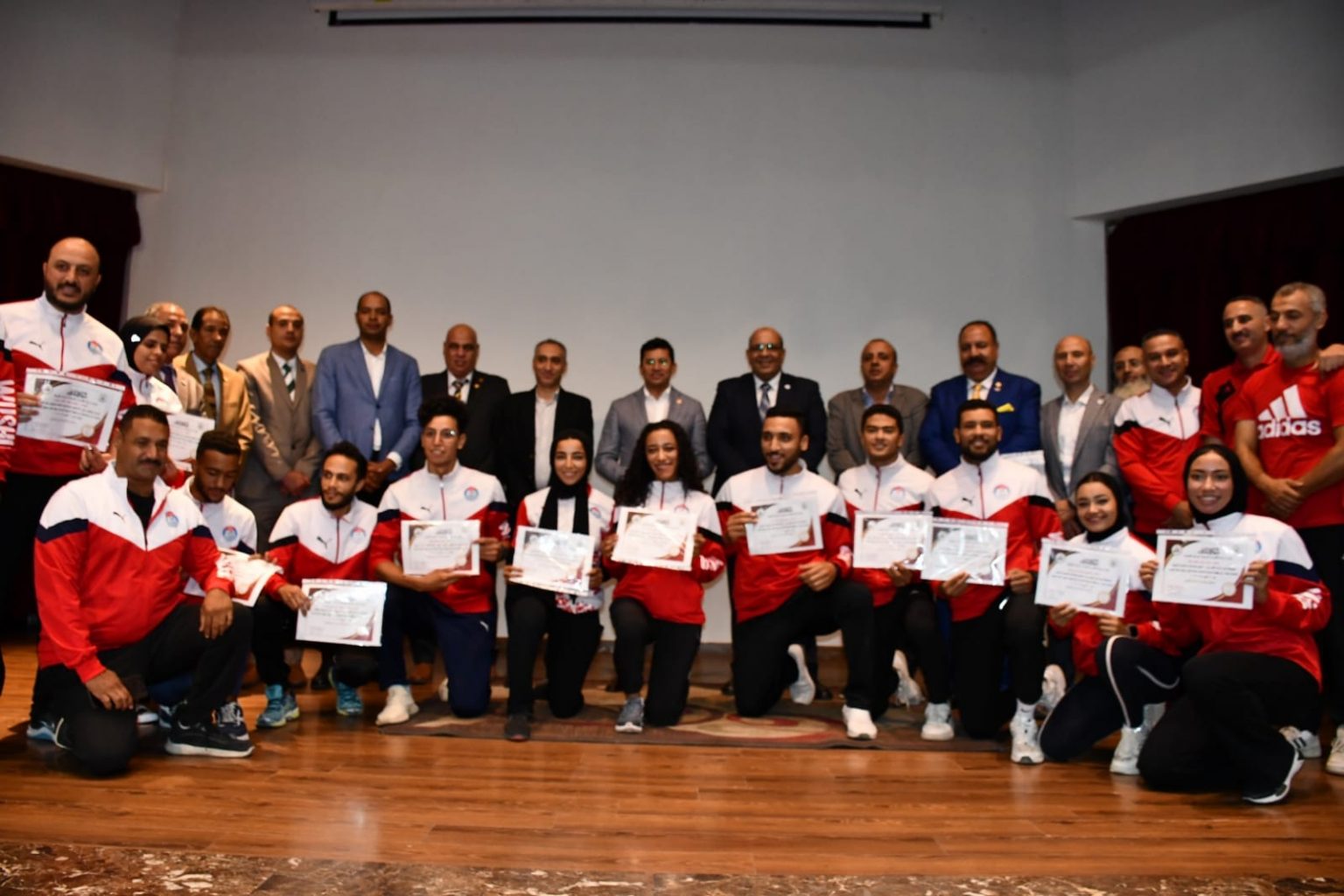 وزير الرياضة يكرم أبطال الكونغ فو والجودو