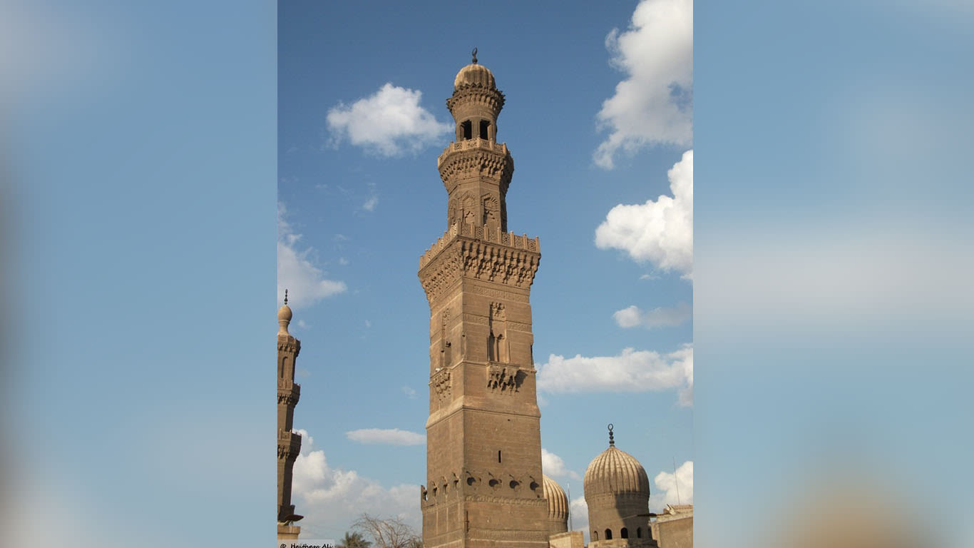 مئذنة قوصون الأثرية