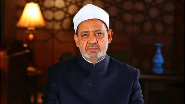 شيخ الأزهر ينعى أمير الكويت: قضى حياته في خدمة شعبه ووطنه