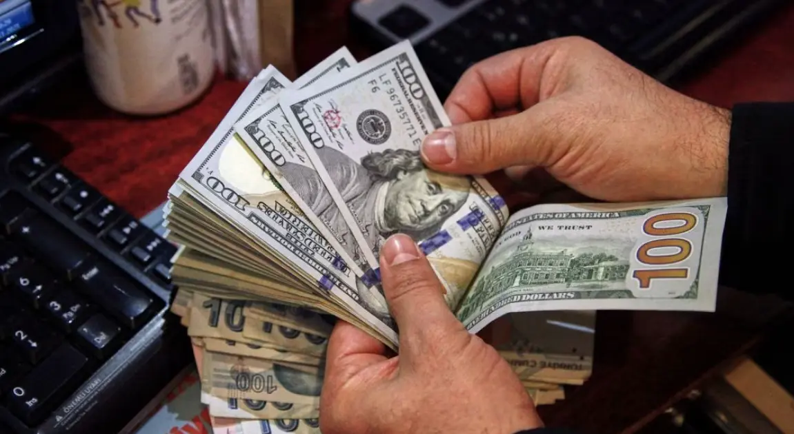 حل أزمة الدولار