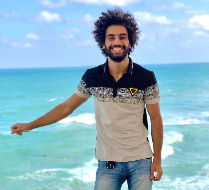 صور صادمة لـ محمود فرفور شبيه محمد صلاح فى الإعلان الجديد