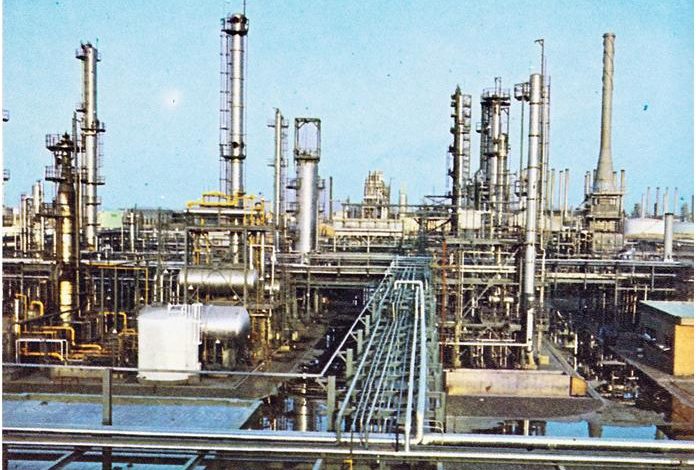 مصانع