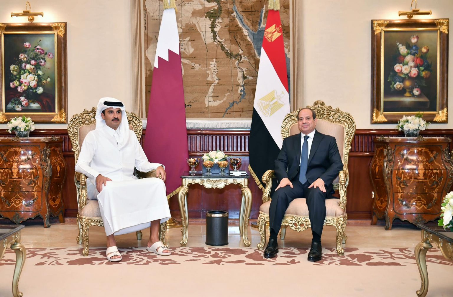 جانب من لقاء الرئيس السيسي وأمير قطر