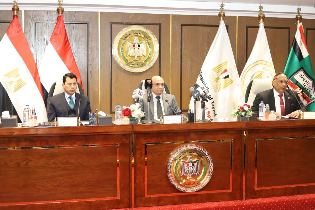 رئيس قضايا الدولة يشهد الإعلان عن تنفيذ أول انتخابات إلكترونية لنادي الهيئة