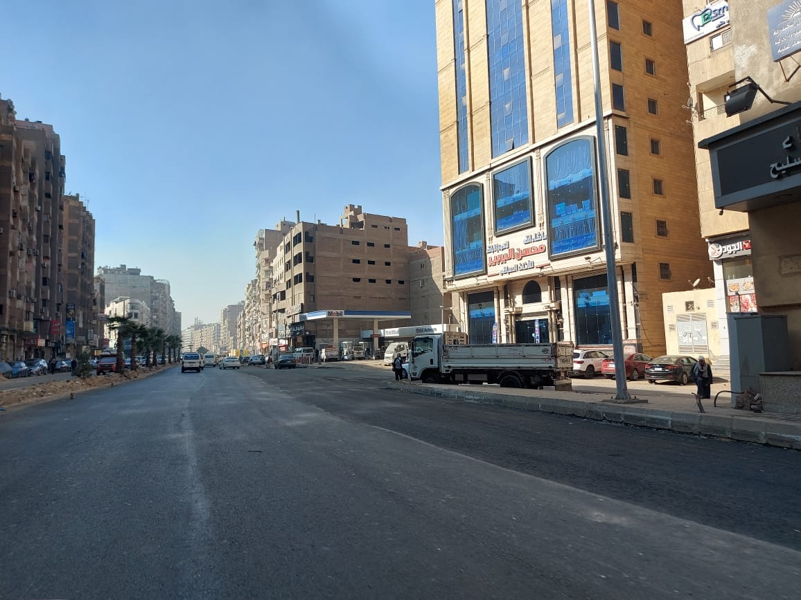 الجيزة: بدء أعمال تطوير ورفع كفاءة ورصف شارع الملك فيصل