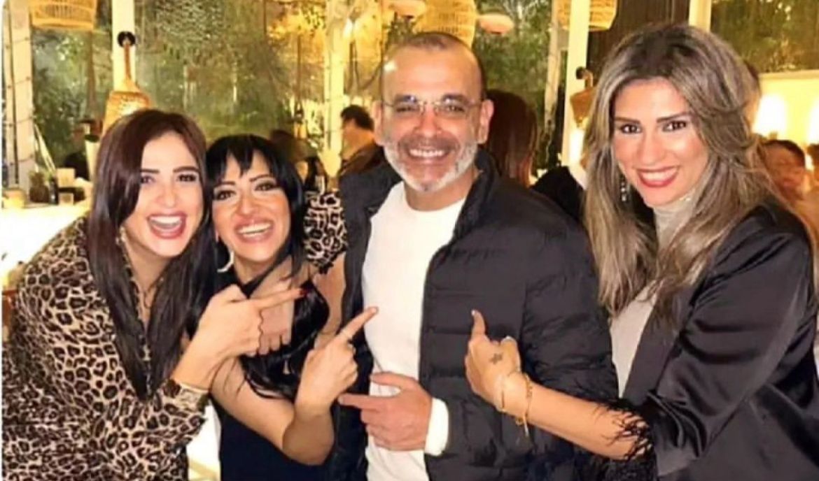 احتفال ياسمين عبد العزيز وأحمد العوضي بالسنة الجديدة