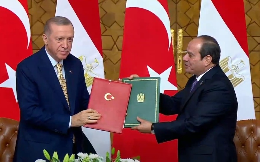 الرئيس السيسي ونظيره التركي عقب توقيع اتفاقية للتعاون بين البلدين