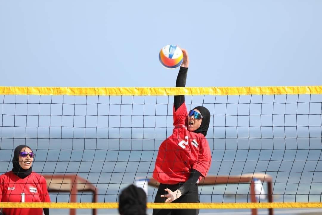 منتخب سيدات الطائرة الشاطئية