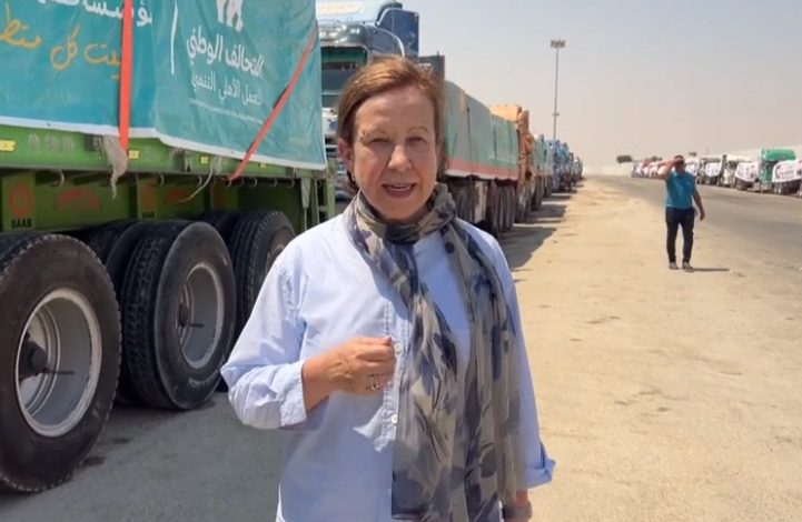 ليز دوسيت كبيرة المراسلين الدوليين في شبكة بي بي سي البريطانية