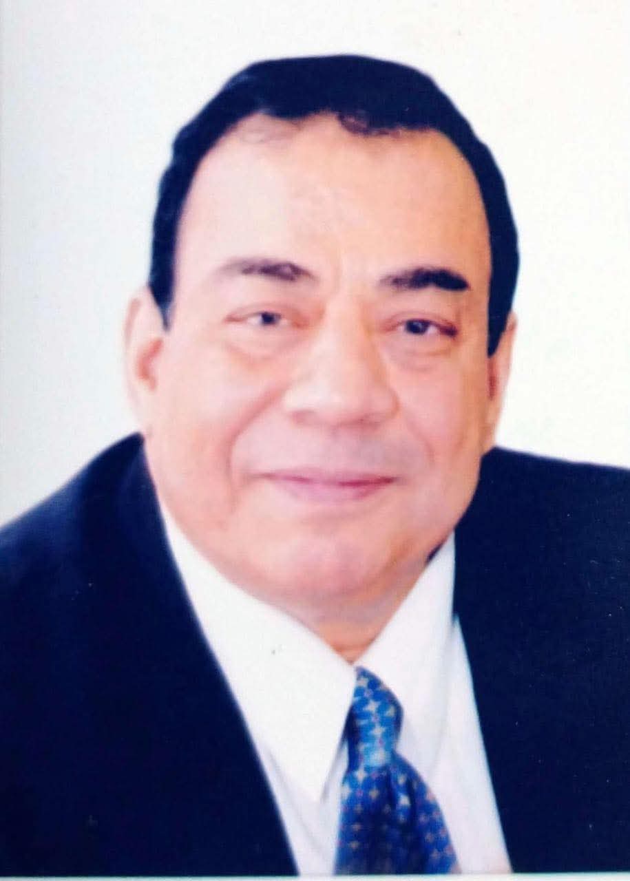 الفنان أحمد رشوان