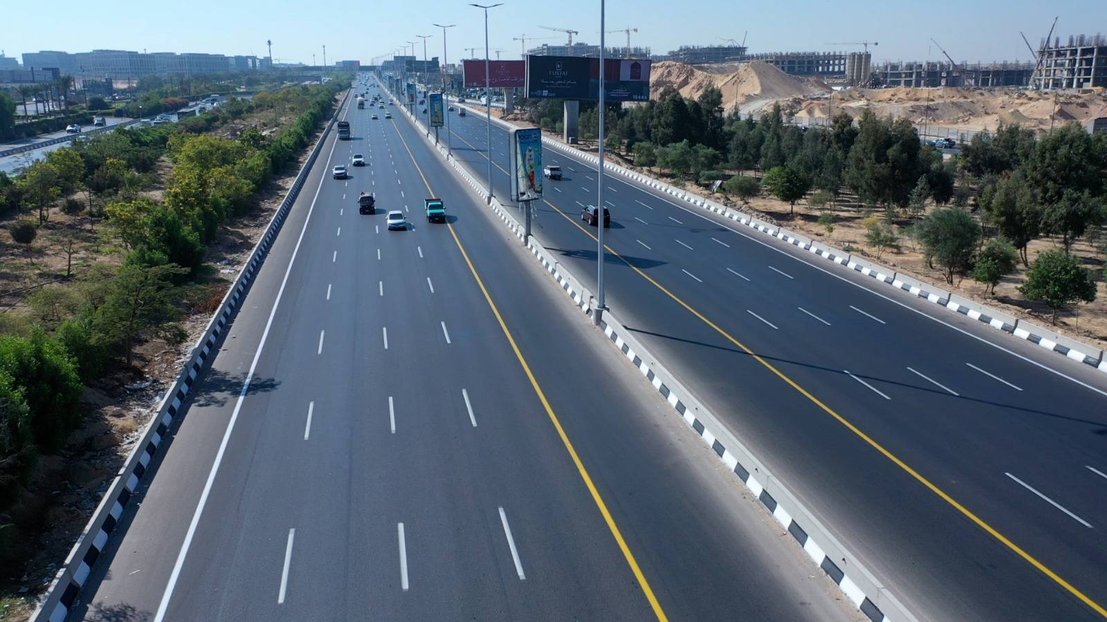 القاهرة والجيزة تشهدان سيولة مرورية مع تحويلات مؤقتة لمشروع القطار الكهربائي السريع — image 1